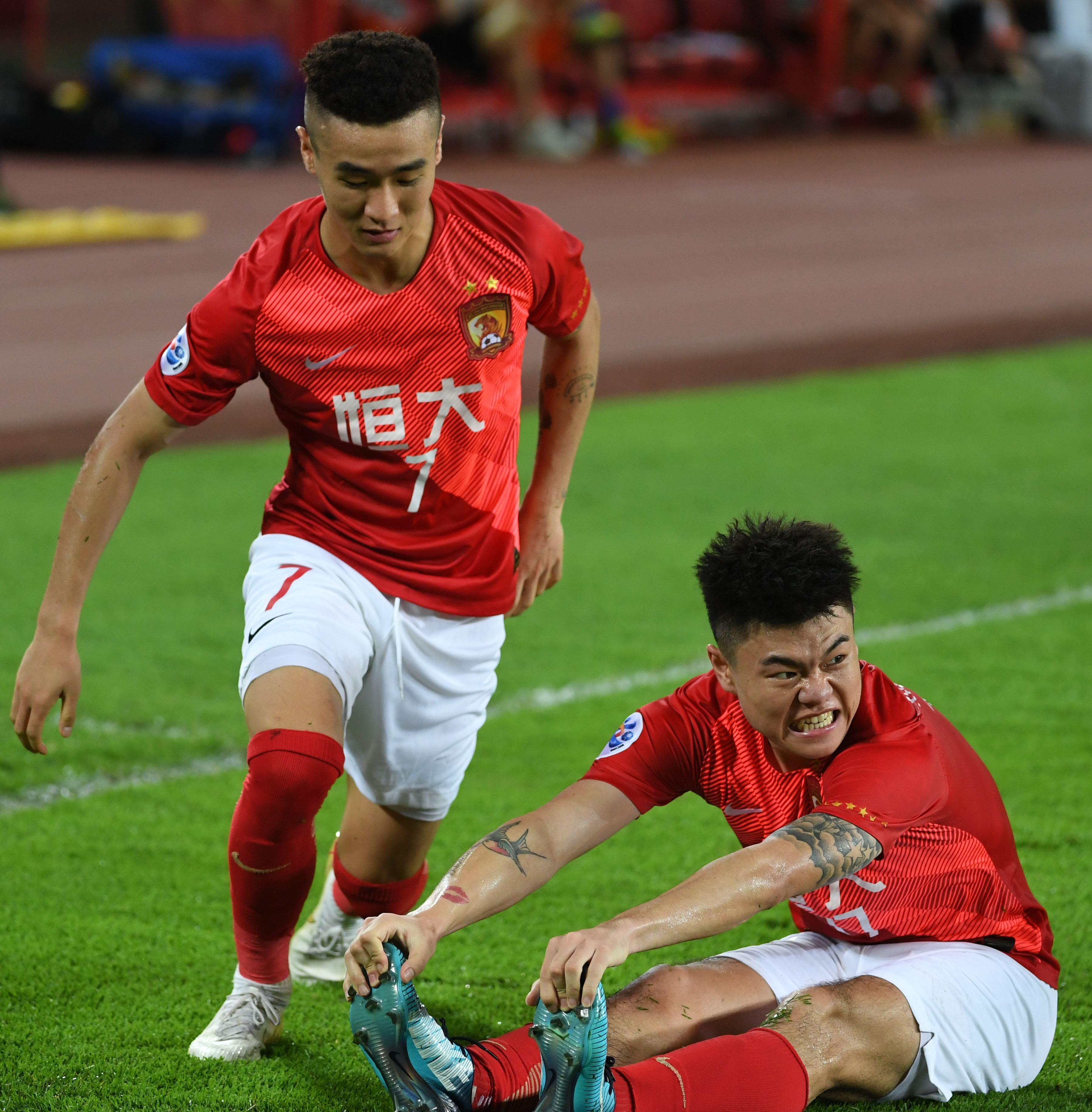 山东鲁能被广州恒大逆转,遗憾失利 山东鲁能被广州恒大逆转,遗憾失利