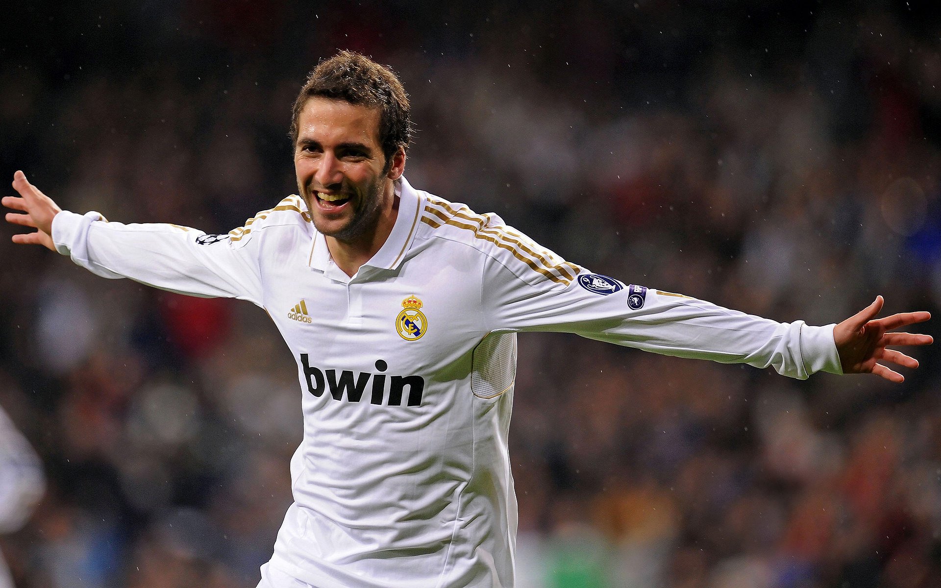 从非洲杯绝杀到西决生死战,竞技体育中最后时刻的永恒魔力