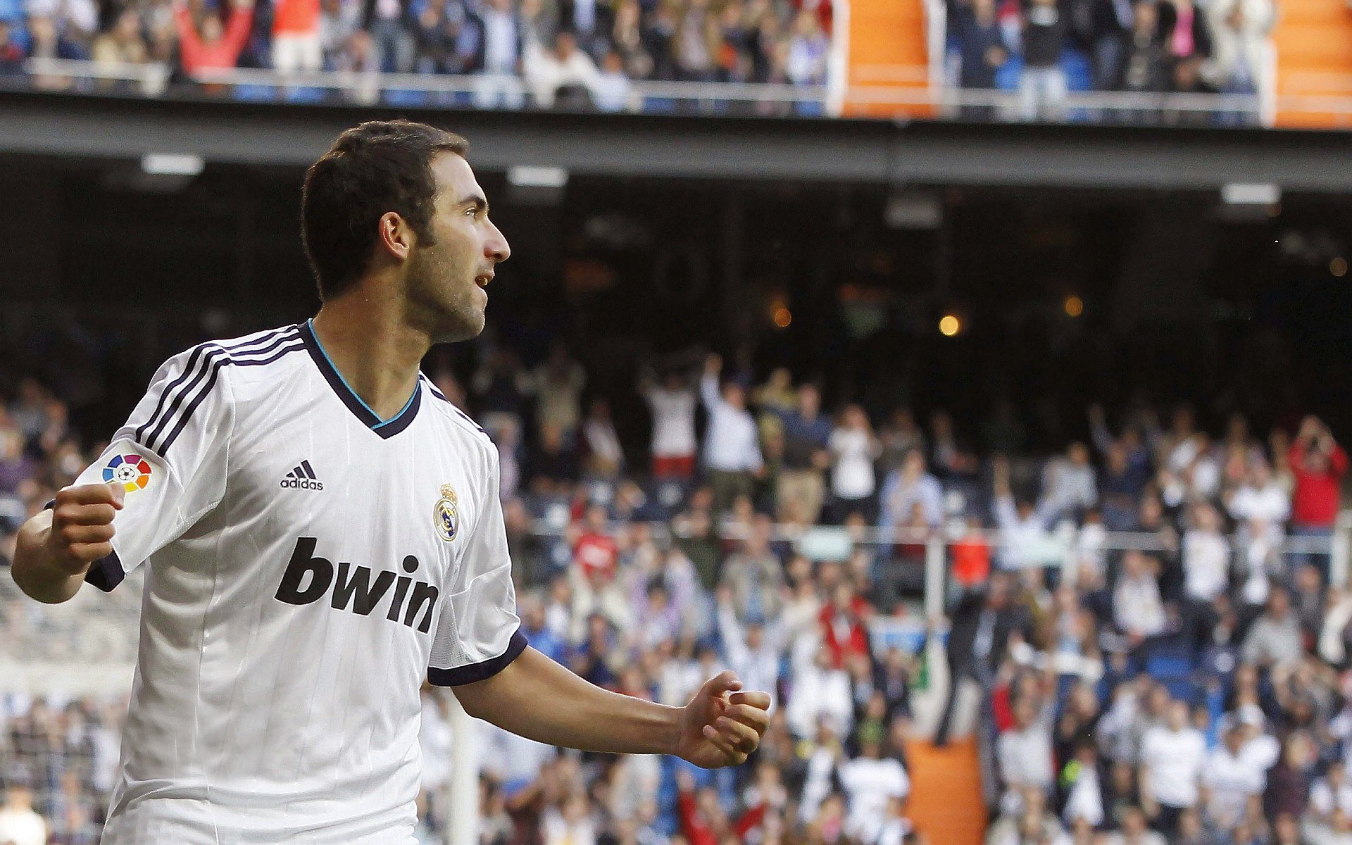 国王冲垮开拓者,英格拉姆成为关键先生